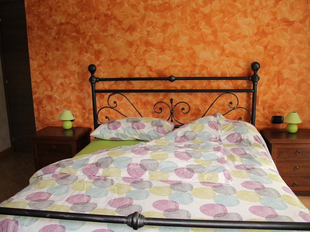 Agriturismo Il Sorriso Dei Figli Argegno Pokój zdjęcie